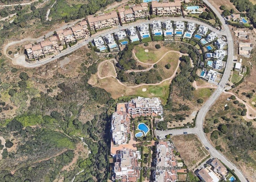 Terreno en Estepona, Málaga en venta Vista aérea- Imagen 1 de 3