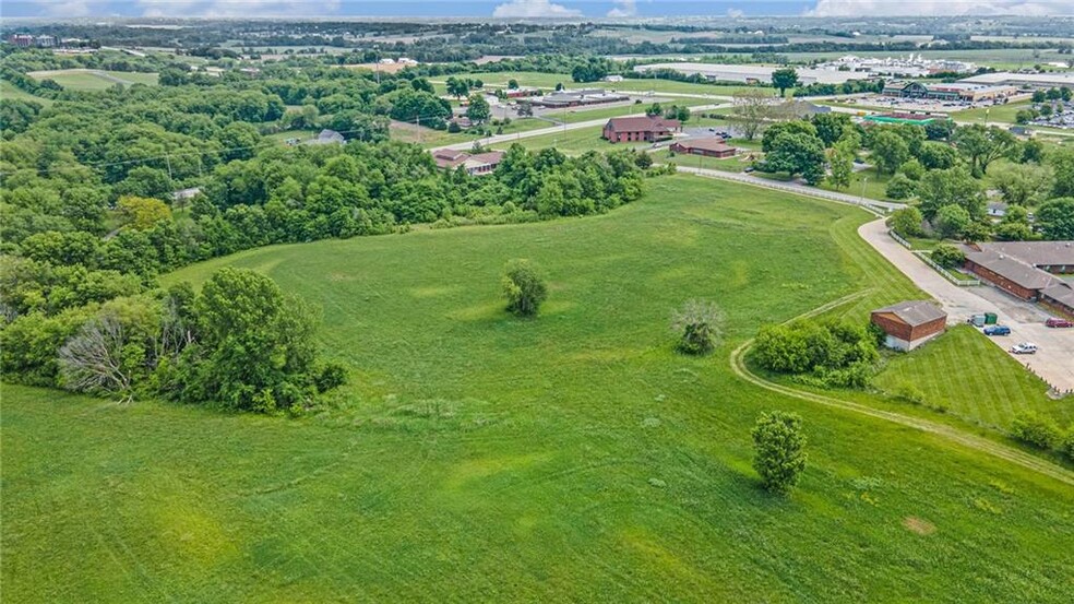 0000 Weisenborn Road, Saint Joseph, MO en venta - Vista aérea - Imagen 3 de 13