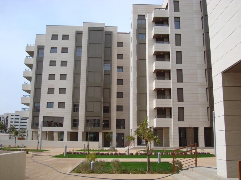 Oficina en Almería, Almería en alquiler - Foto del edificio - Imagen 1 de 19