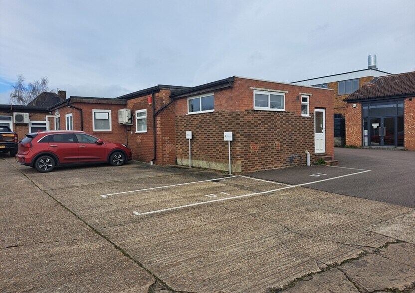 106A Bedford Rd, Wootton en alquiler - Foto del edificio - Imagen 3 de 3