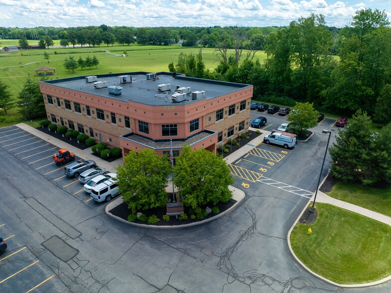 200 Red Creek Dr, Rochester, NY en alquiler - Foto del edificio - Imagen 1 de 2