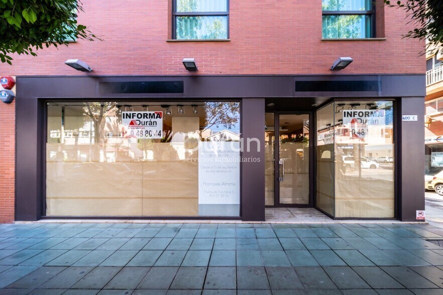 Local en El Ejido, Almería en alquiler - Foto del edificio - Imagen 2 de 38