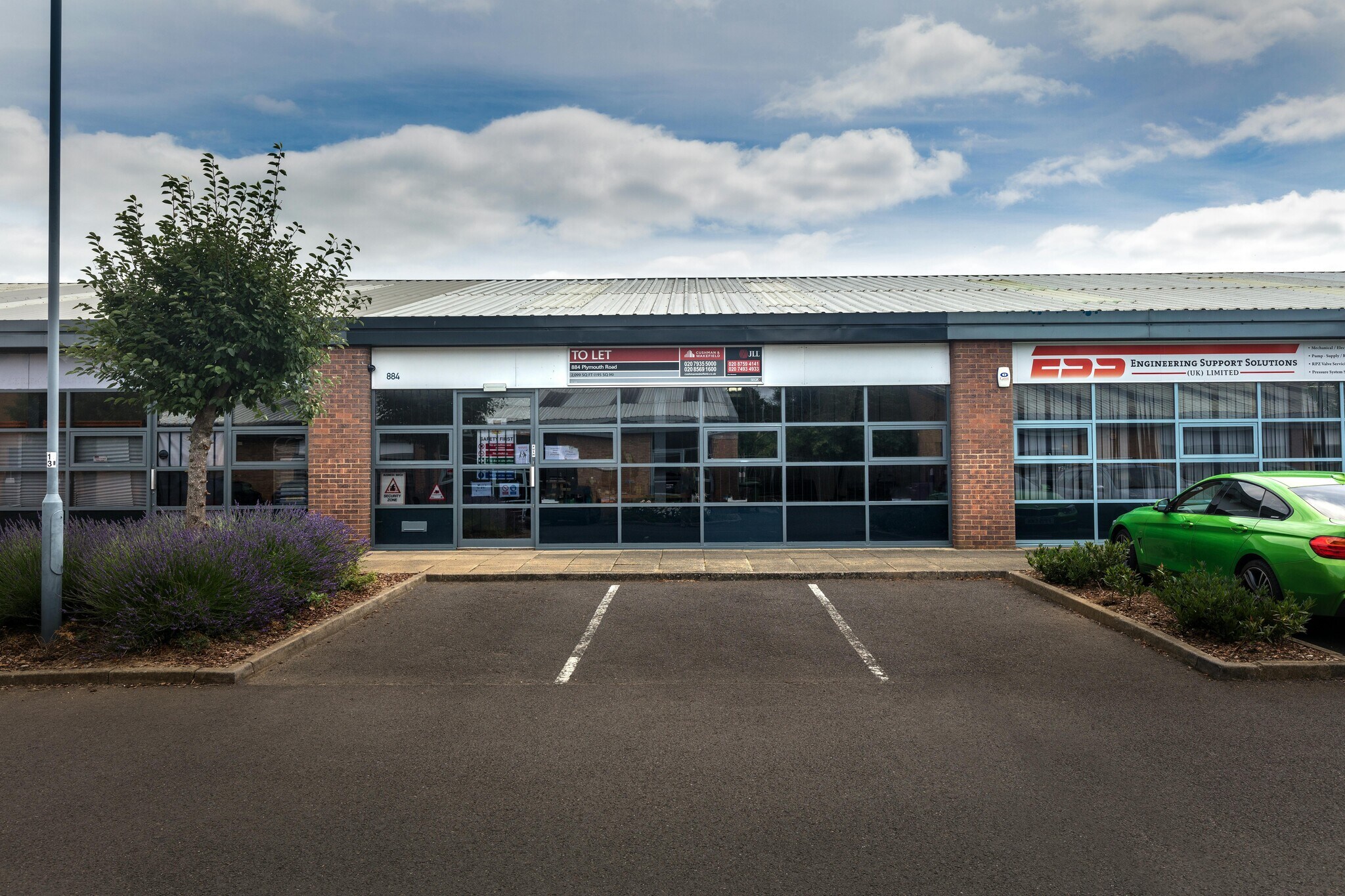 882 Plymouth Rd, Slough en alquiler Foto del edificio- Imagen 1 de 11