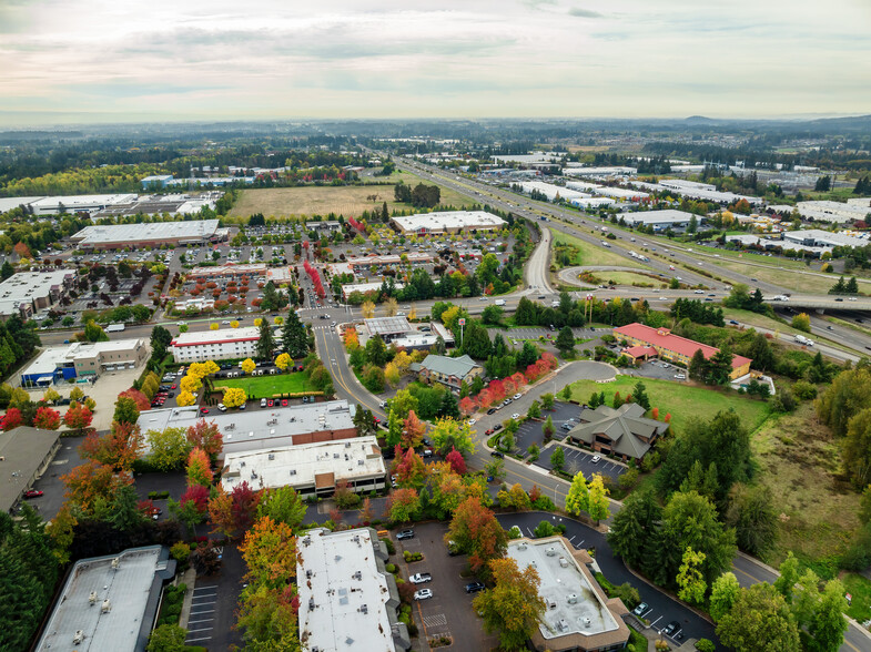 8699 SW Sun Pl, Wilsonville, OR en venta - Foto del edificio - Imagen 2 de 9