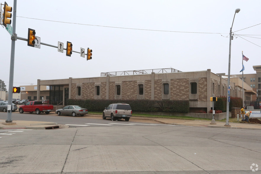 100 NE 5th St, Oklahoma City, OK en alquiler - Foto del edificio - Imagen 3 de 4