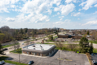 43750 Woodward Ave, Bloomfield Hills, MI - VISTA AÉREA  vista de mapa