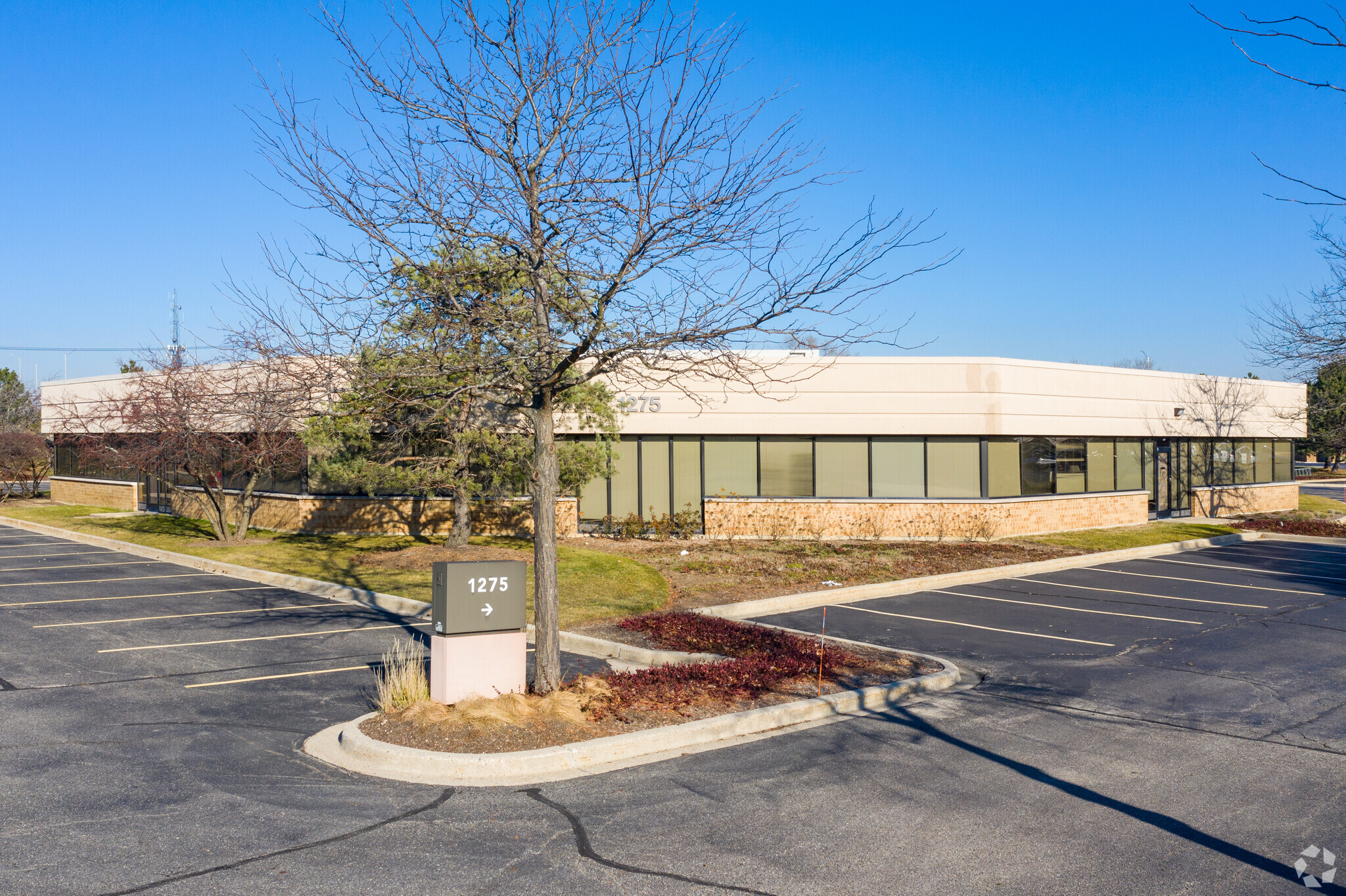 1275 Tri-State Parkway, Gurnee, IL en venta Foto principal- Imagen 1 de 8