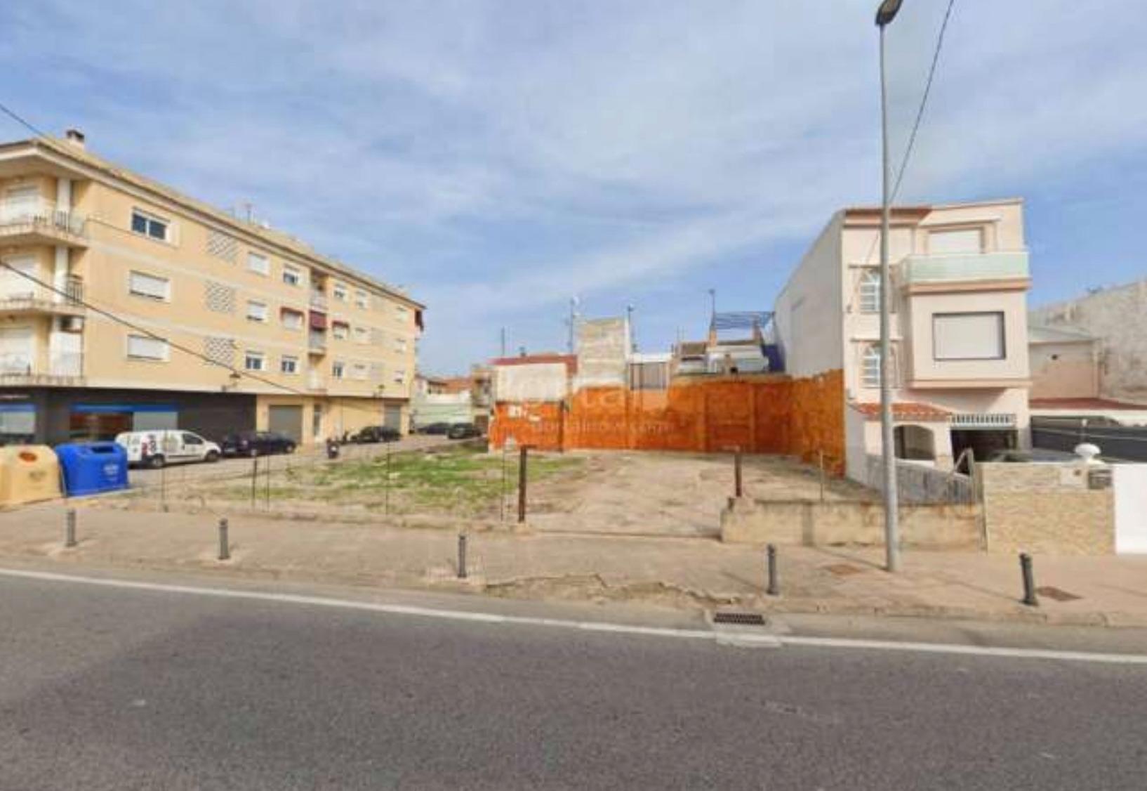 Terreno en Daimús, Valencia en venta Foto del edificio- Imagen 1 de 3