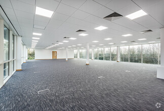 1200 Daresbury Park, Warrington en venta Foto del interior- Imagen 2 de 4