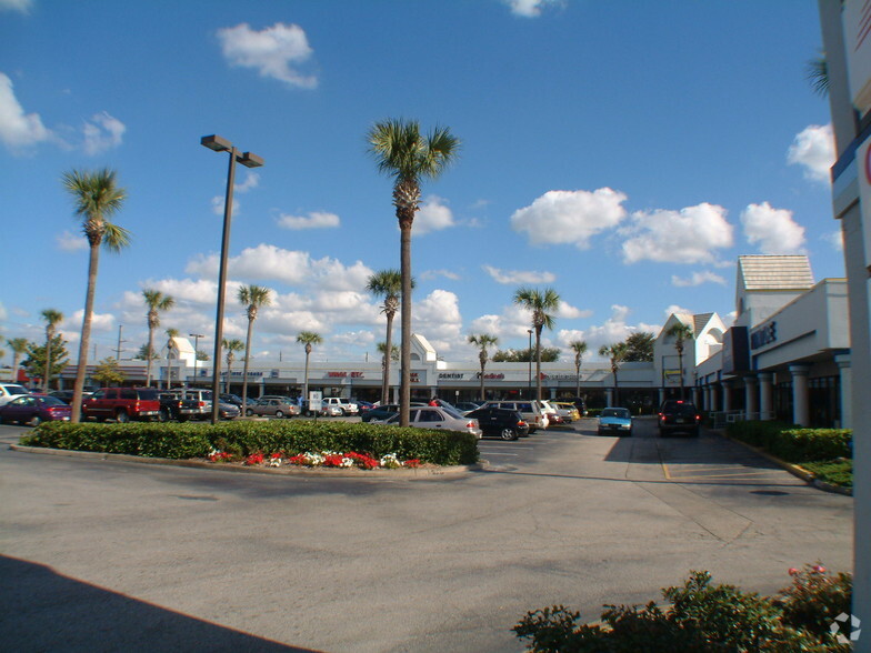 1301-1361 Florida Mall Ave, Orlando, FL en venta - Foto del edificio - Imagen 2 de 8