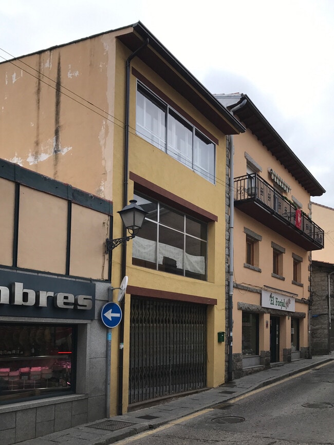 Más detalles de Calle Carmen, 13, Cercedilla - Local en alquiler