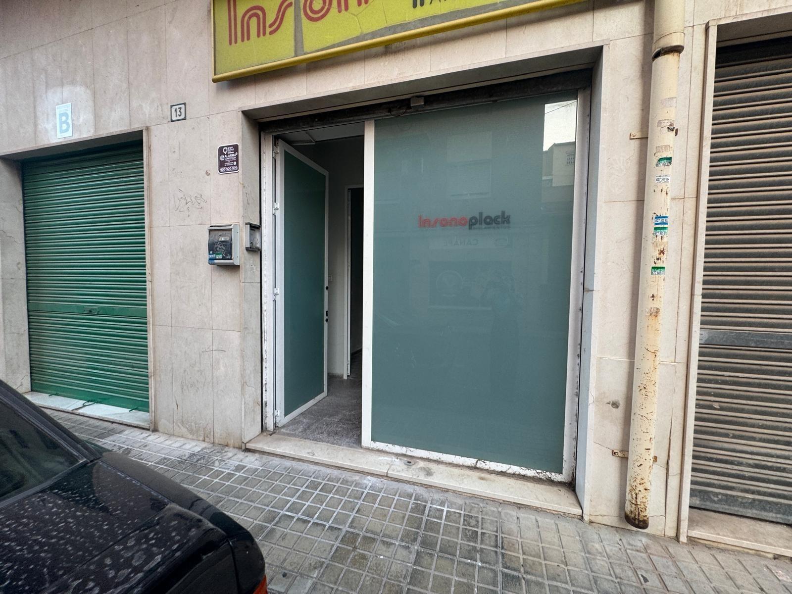 Local en Elda, Alicante en venta Foto del edificio- Imagen 1 de 24