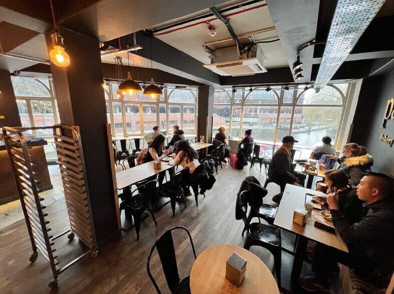 250 Camden High St, London en alquiler - Foto del edificio - Imagen 3 de 6