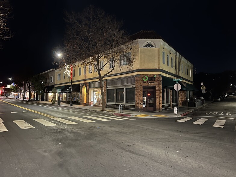 6008 College Ave, Oakland, CA en venta - Foto del edificio - Imagen 2 de 23