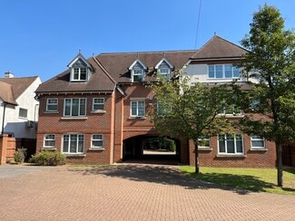 Más detalles de Bond Close, Iver - Oficina en alquiler