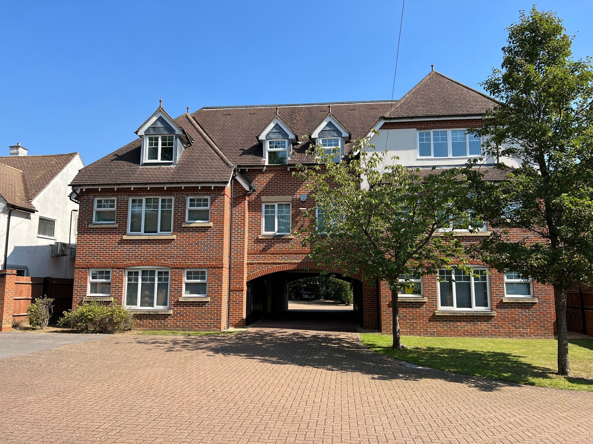 Bond Close, Iver en alquiler Foto del edificio- Imagen 1 de 7