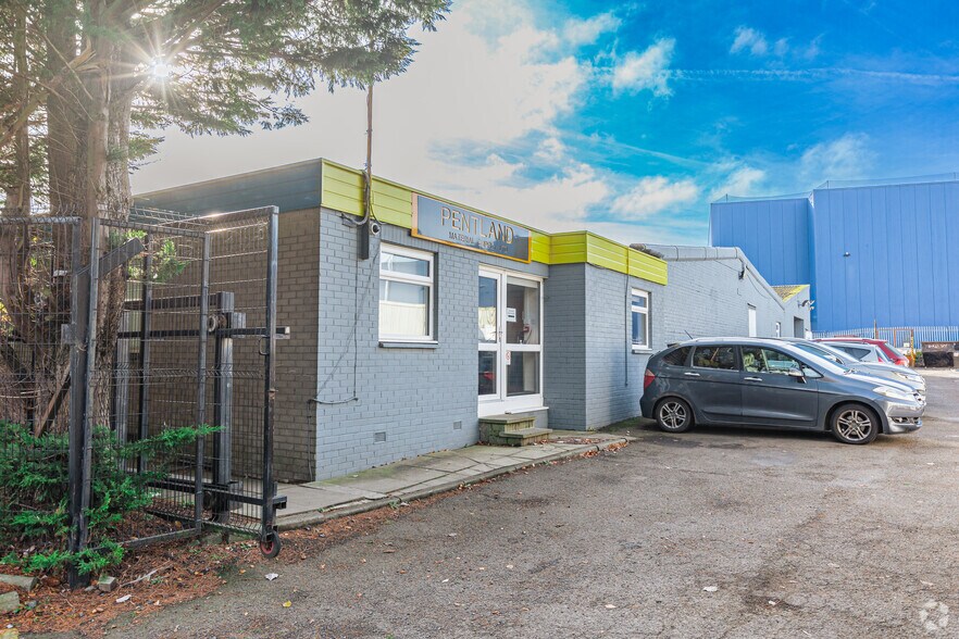 Pentland Rd, Loanhead en alquiler - Foto del edificio - Imagen 3 de 5