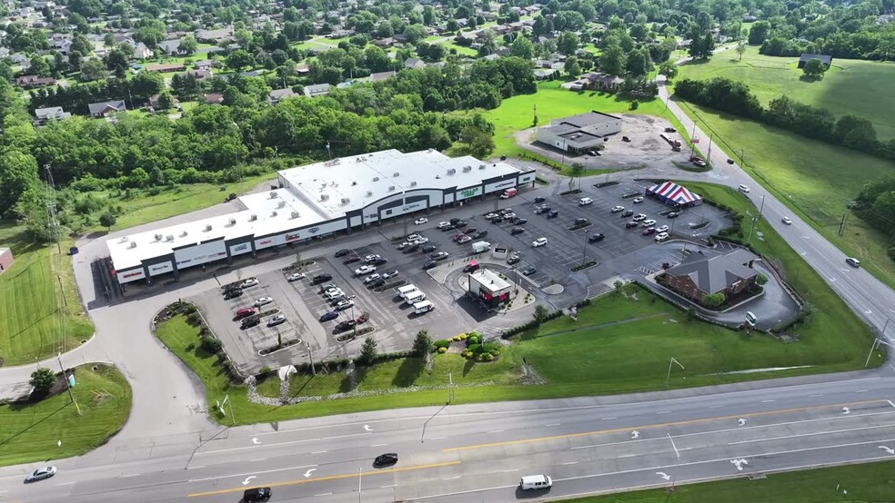 1912-1970 Bypass Rd, Winchester, KY en alquiler - Vídeo de anuncio comercial - Imagen 2 de 12