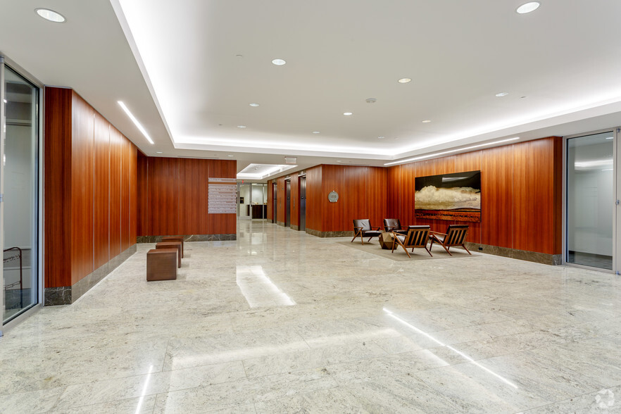 302 Innovation Dr, Franklin, TN en alquiler - Lobby - Imagen 2 de 10