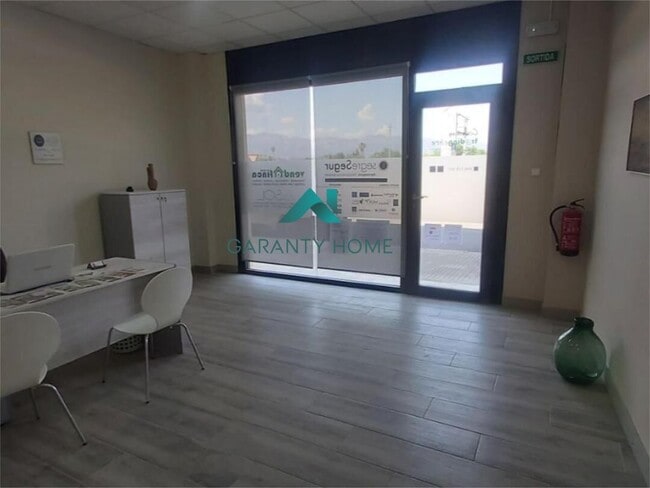 Más detalles de Oficina en alquiler