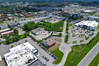 1875 St Maurice-Gauvin, Laval, QC - VISTA AÉREA  vista de mapa