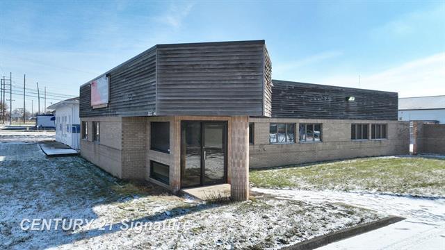 2122 E Hemphill Rd, Burton, MI en venta - Foto del edificio - Imagen 1 de 36