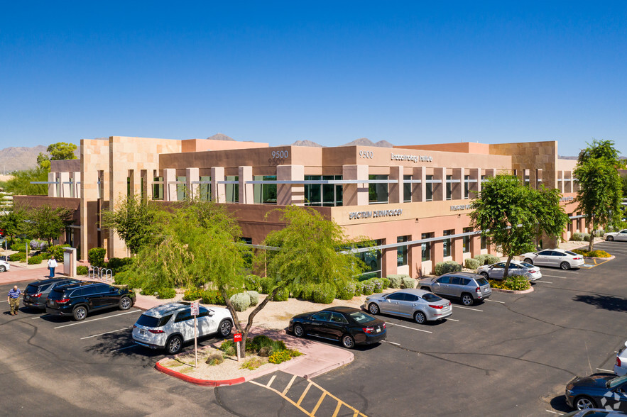 9500 E Ironwood Square Dr, Scottsdale, AZ en alquiler - Foto del edificio - Imagen 1 de 10