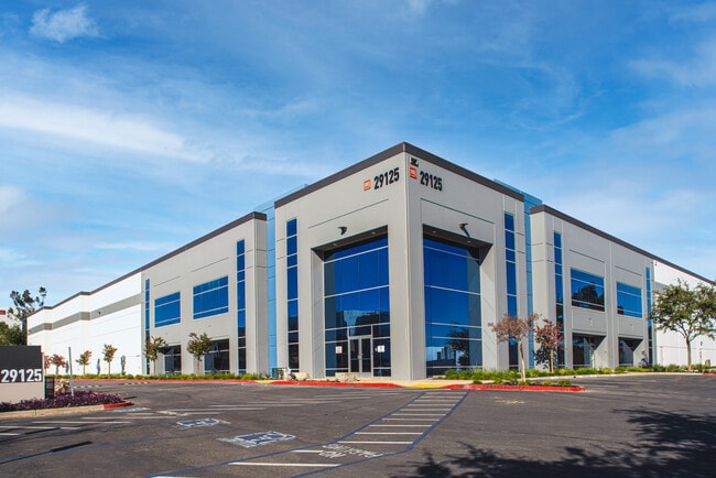 Más detalles de 29125 Avenue Paine, Valencia, CA - Nave en alquiler