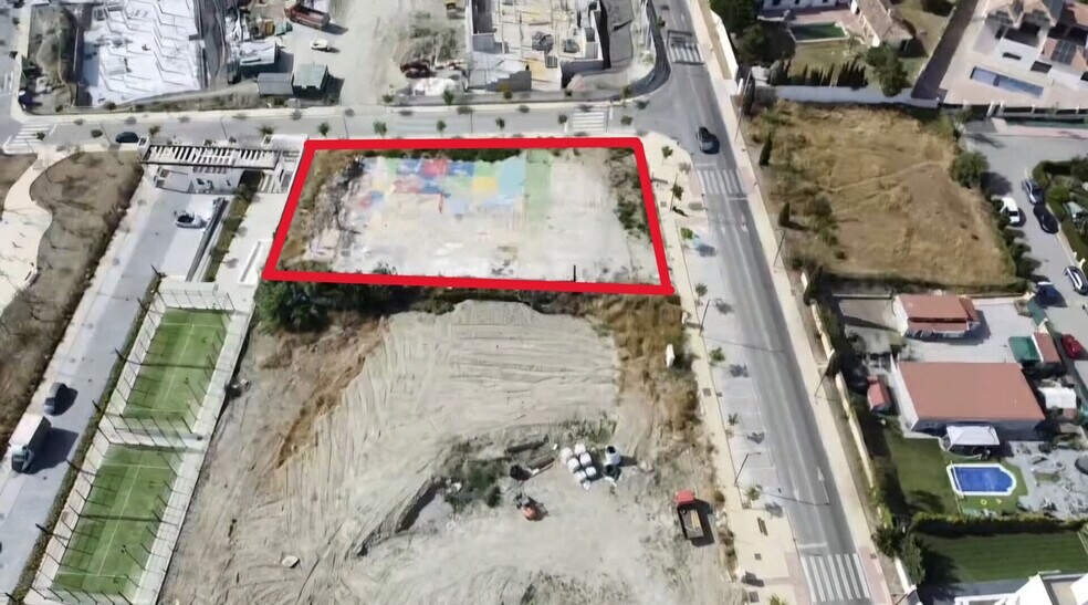 Terreno en Estepona en venta - Vista aérea - Imagen 3 de 23