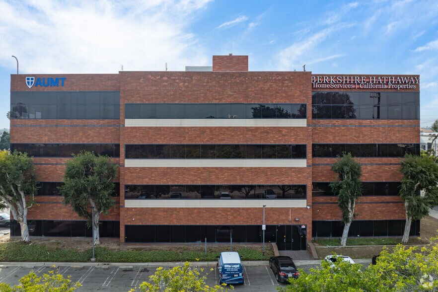 1225 W 190th St, Gardena, CA en alquiler - Foto del edificio - Imagen 3 de 12