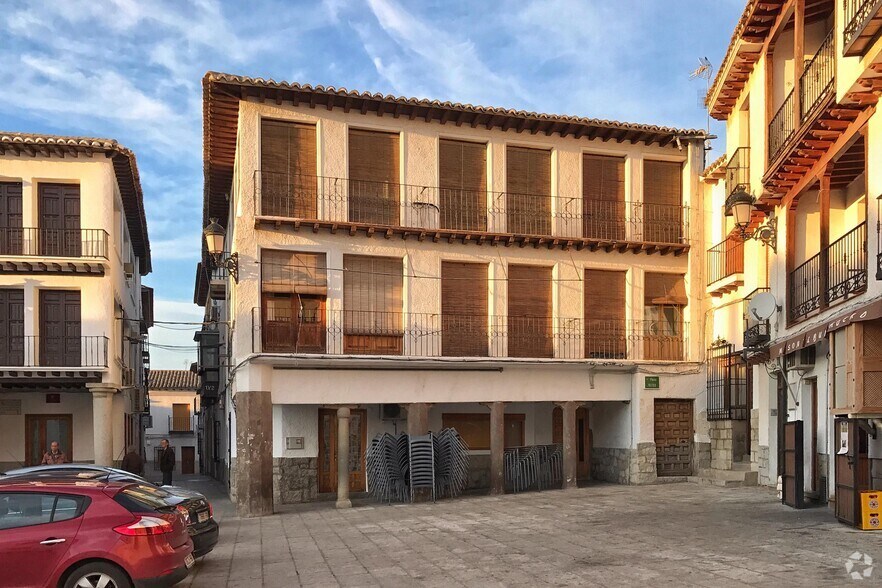 Edificio residencial en La Puebla de Montalbán, Toledo en venta - Foto del edificio - Imagen 2 de 55