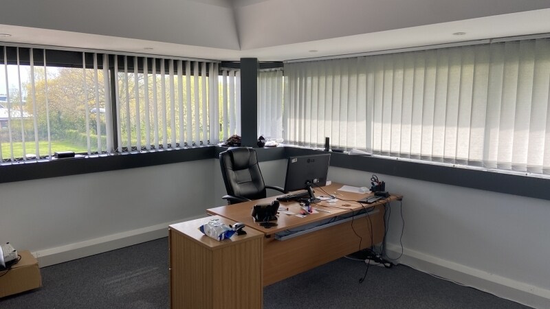 Unit 6 Ffordd Richard Davies, St Asaph en venta - Foto del interior - Imagen 3 de 6