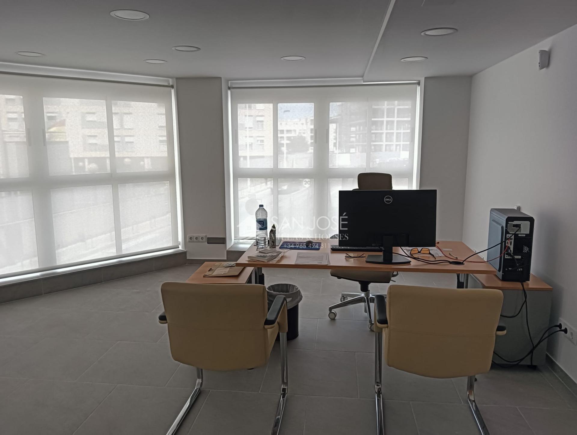 Oficina en Santa Pola, Alicante en venta Foto principal- Imagen 1 de 1