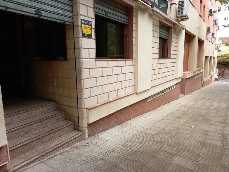 Local en Cáceres, Cáceres en alquiler - Foto del edificio - Imagen 2 de 11