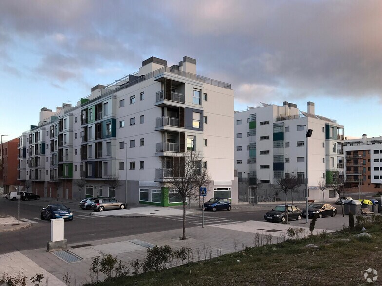 Edificio residencial en Guadalajara, Guadalajara en venta - Foto principal - Imagen 1 de 2