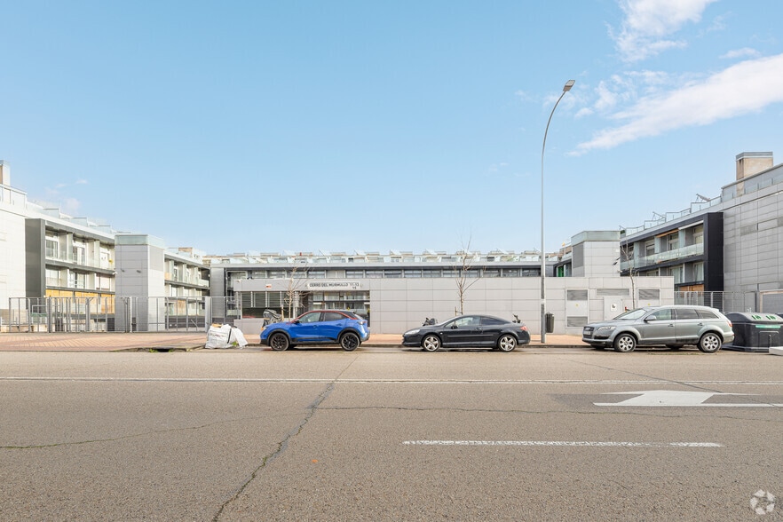 Calle Cerro del Murmullo, 13, Madrid, Madrid en venta - Foto del edificio - Imagen 2 de 4