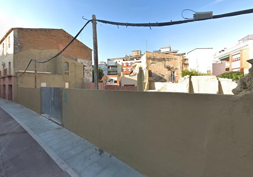 Terreno en Olesa de Montserrat, Barcelona en venta - Foto del edificio - Imagen 3 de 7