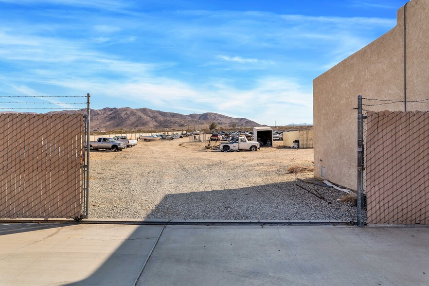 75851 Baseline Rd, Twentynine Palms, CA en venta - Foto del edificio - Imagen 2 de 106