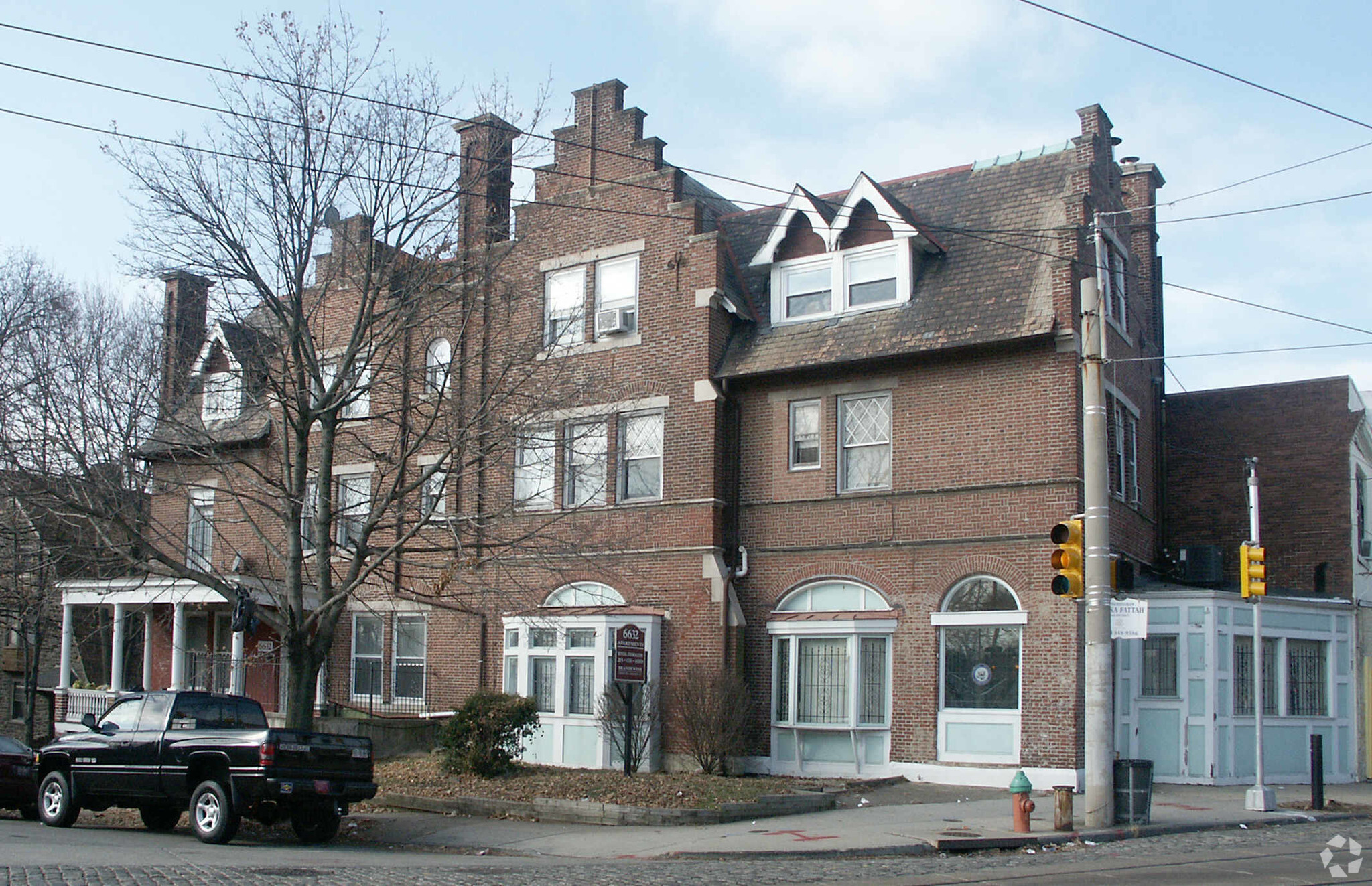 6632 Germantown Ave, Philadelphia, PA en alquiler Foto principal- Imagen 1 de 12