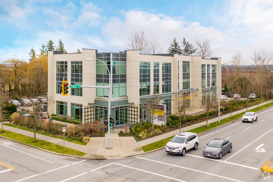 5446 152nd St, Surrey, BC en alquiler - Foto del edificio - Imagen 2 de 7