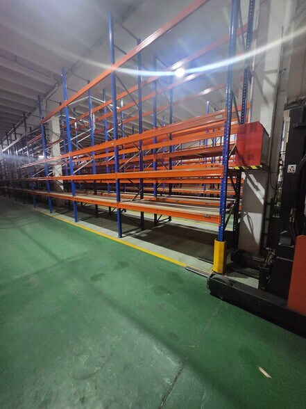 Nave en La Palma de Cervelló, Barcelona en venta - Foto del interior - Imagen 3 de 4