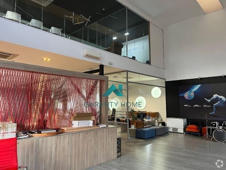 Nave en Móstoles, Madrid en alquiler - Foto del edificio - Imagen 2 de 4