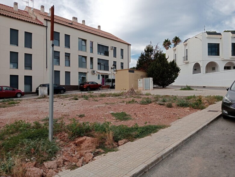 Carrer Fray Domingo de Petrés, 26, Petrés, Valencia en venta - Foto del edificio - Imagen 3 de 5