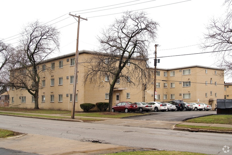 1885 Taylor Rd, East Cleveland, OH en venta - Foto del edificio - Imagen 3 de 15