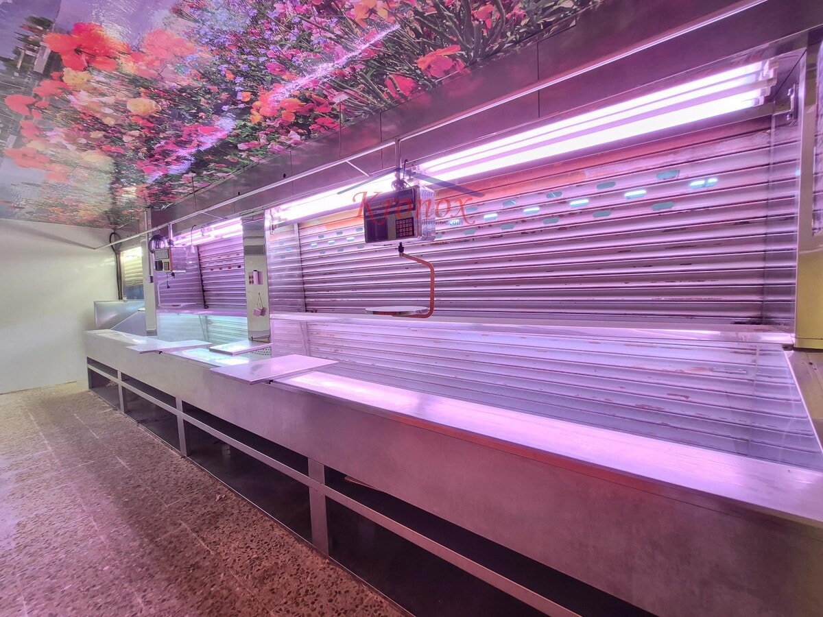 Madrid, MAD 28032 - - - Foto del interior - Image 1 of 5