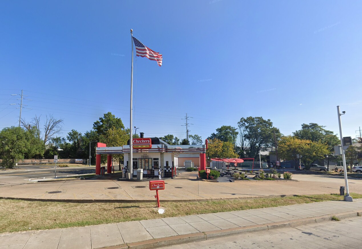 2300 New York Ave NE, Washington, DC en alquiler Foto principal- Imagen 1 de 4