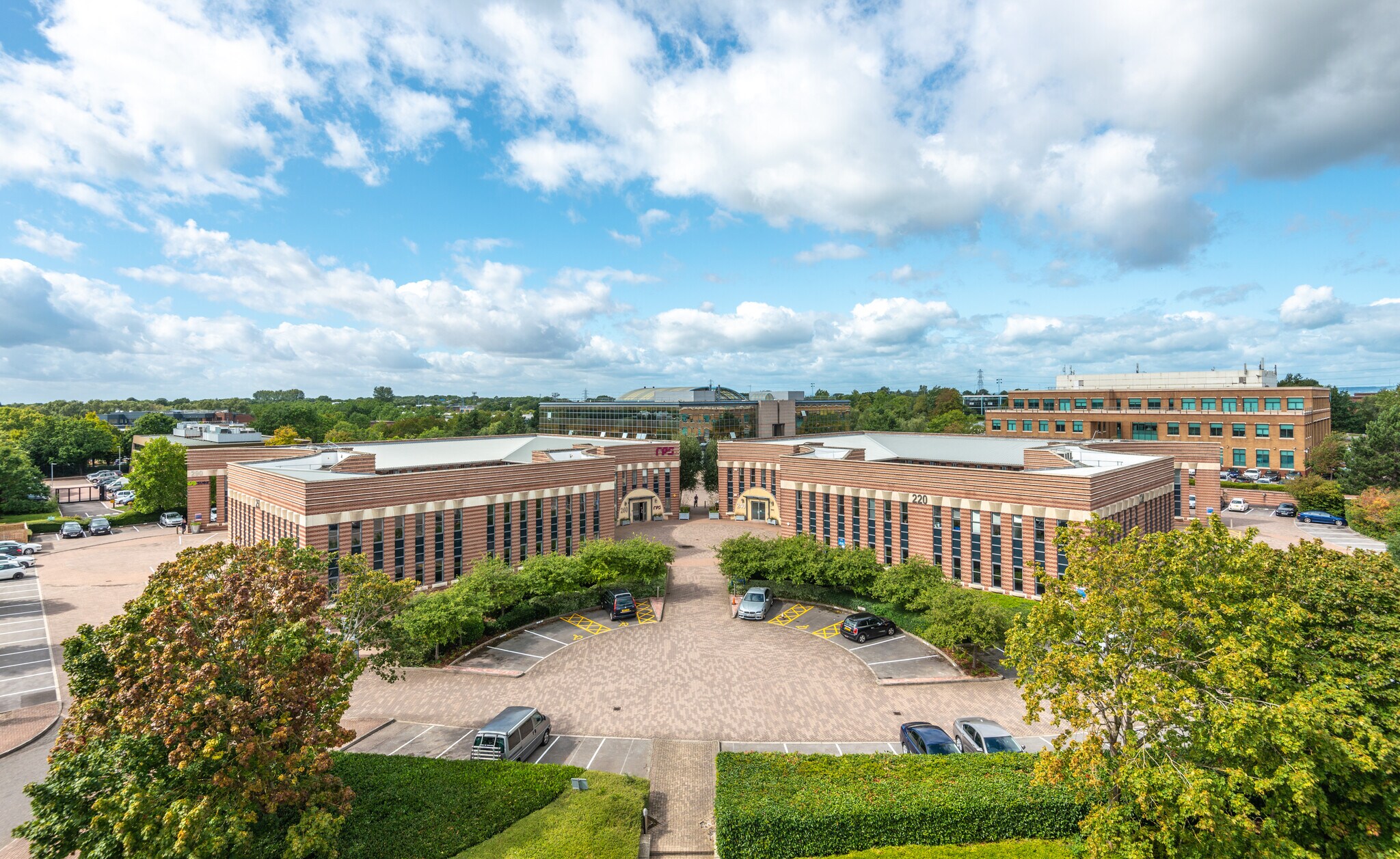 200-240 Park Ave, Almondsbury en alquiler Foto del edificio- Imagen 1 de 8