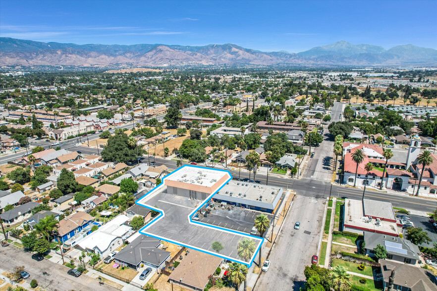 814 N Arrowhead Ave, San Bernardino, CA en venta - Foto del edificio - Imagen 2 de 4