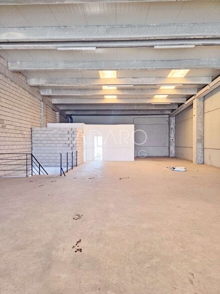 Nave en Alcalá de Henares, Madrid en alquiler - Foto del interior - Imagen 3 de 3