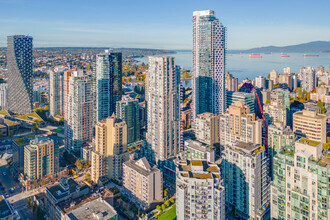 835 Drake St, Vancouver, BC - VISTA AÉREA  vista de mapa